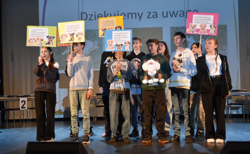 Występ drużyny dopingującej z SP3 w Dzierżoniowie