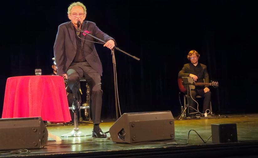 Występ artystyczny Andrzeja Poniedzielskiego podczas Noworocznego Spotkania