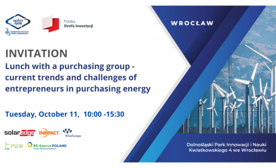 Invitation to "Lunch with a purchasing group - current trends and challenges of entrepreneurs in purchasing energy". Windmills powered by wind energy in the background.