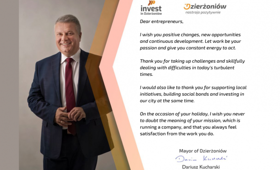 On the left the Mayor of Dzierżoniów, on the right the content of wishes on the occasion of the Entrepreneur's Day