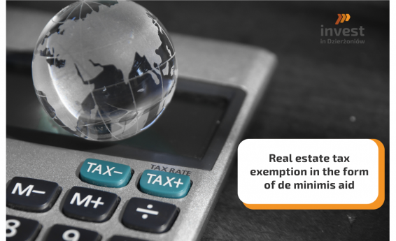 Real estate tax exemption in the form of de minimis aid. In the background there is a calculator on a dark background. Invest in Dzierżoniów logo.